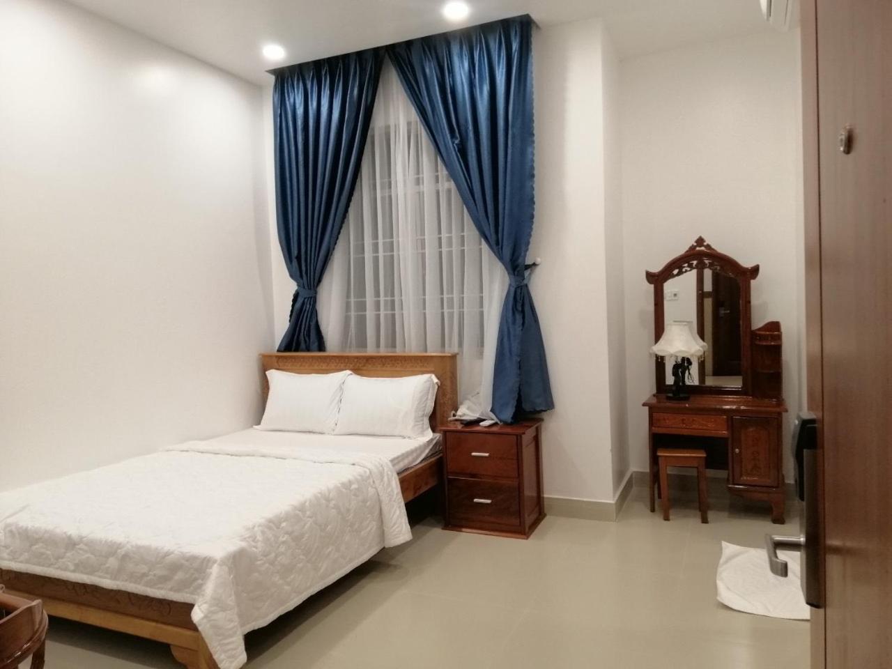 Khach San Tuyet Hien Hotel ฟู้โกว๊ก ภายนอก รูปภาพ