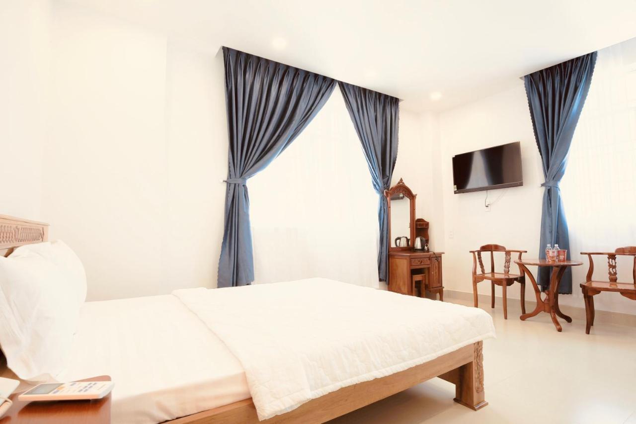 Khach San Tuyet Hien Hotel ฟู้โกว๊ก ภายนอก รูปภาพ